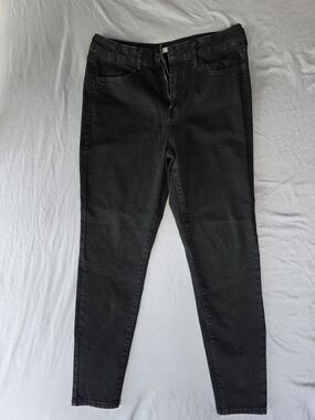 Jegging Men Black High-Rise Skinny Jeans